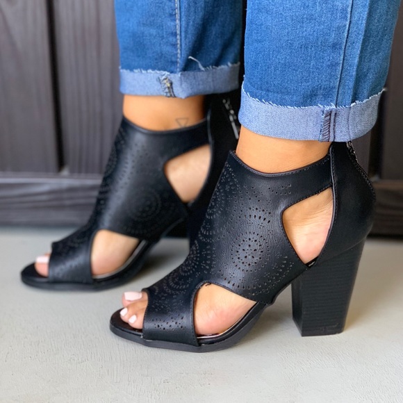 Laser Cut Peep Toe Chunky Heel Bootie - Picture 3 of 7